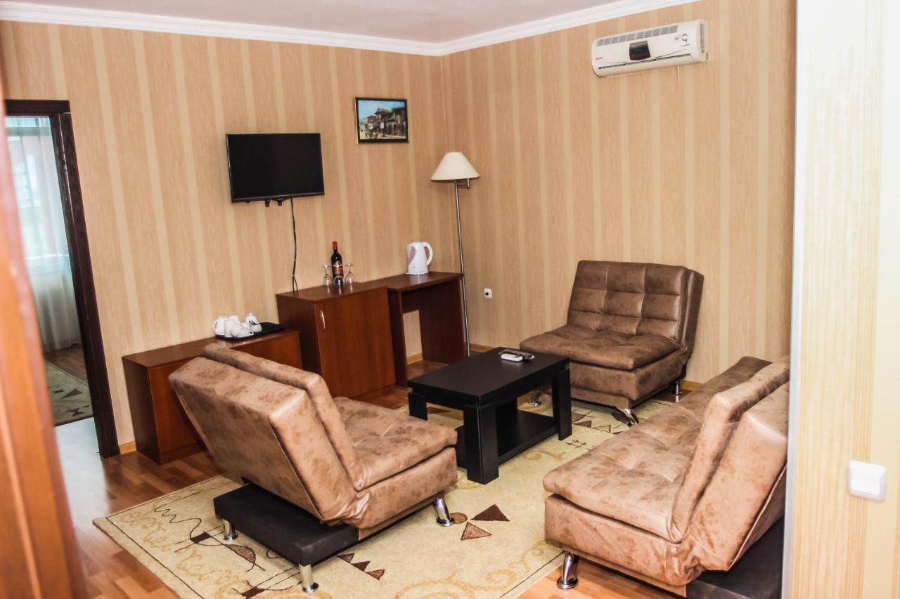 Hotel Istanbul Batumi Eksteriør billede