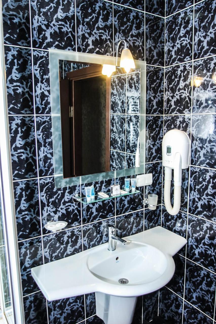 Hotel Istanbul Batumi Eksteriør billede