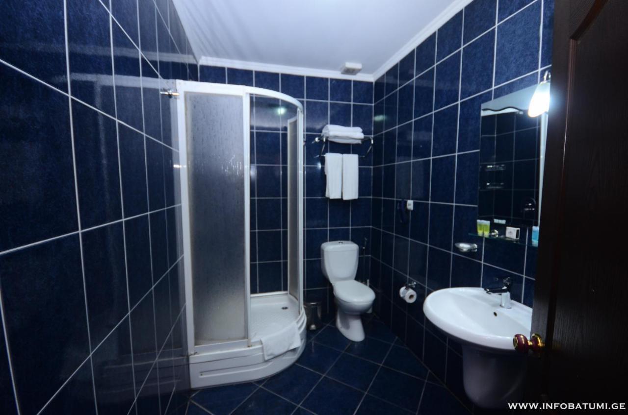 Hotel Istanbul Batumi Eksteriør billede